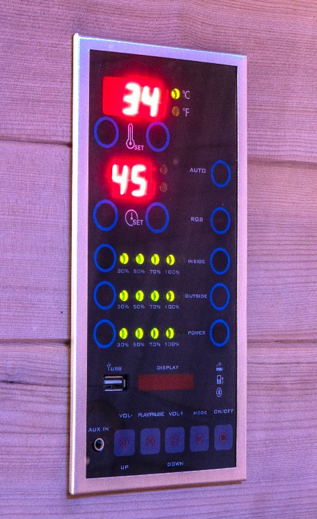 Übersichtliche Steuerung für linken und rechten Badeplatz